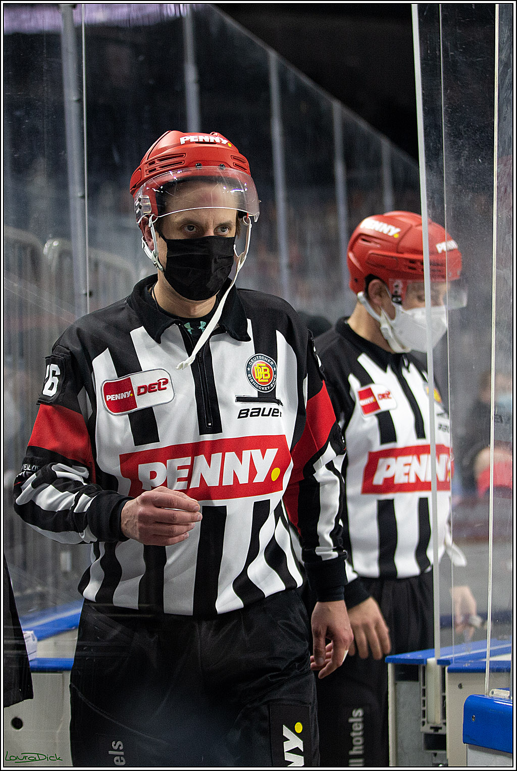 PENNY DEL; Koelner Haie- Eisbaeren Berlin; Koeln, 28.12.2021